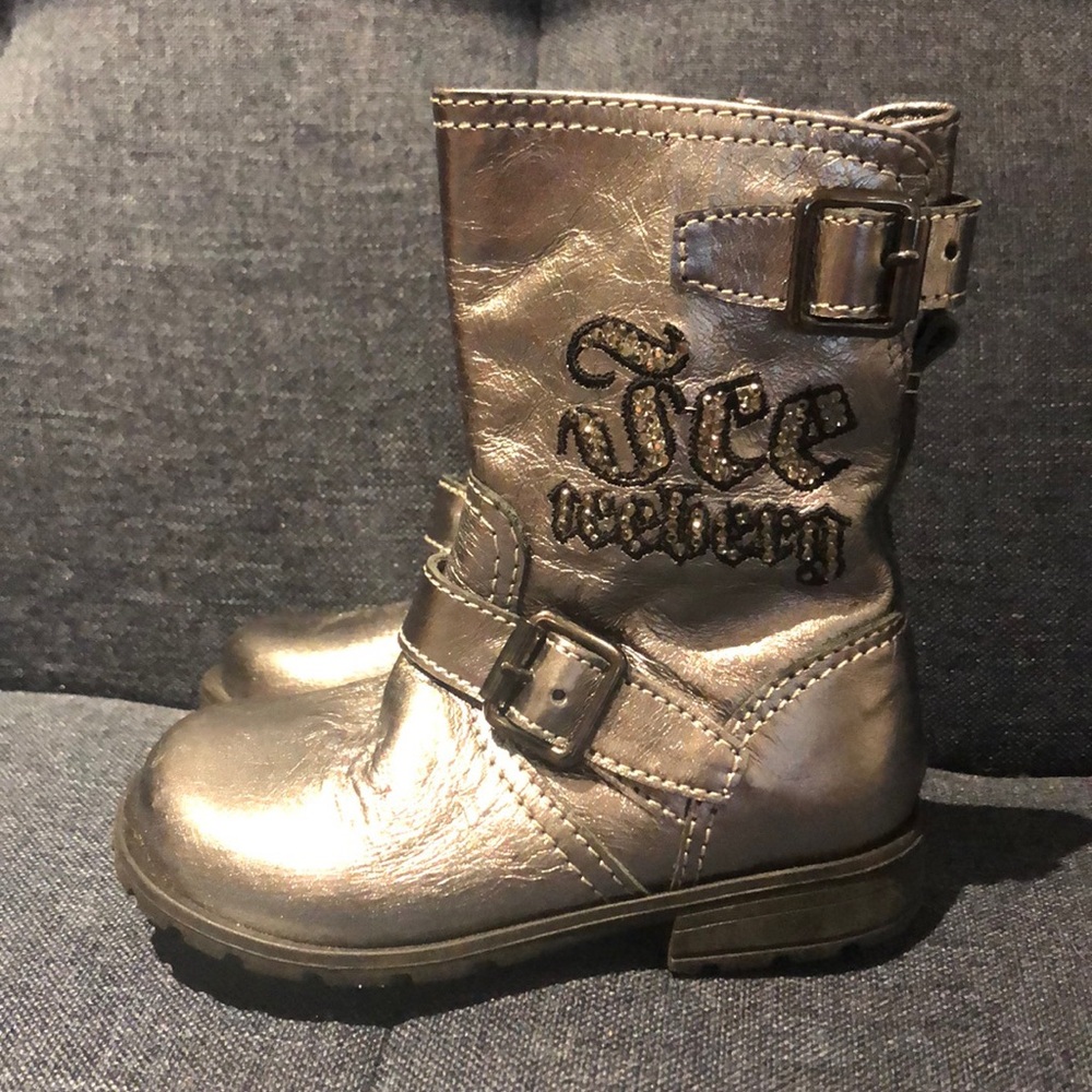 ICEBERG BABY LEATHER BOOTS